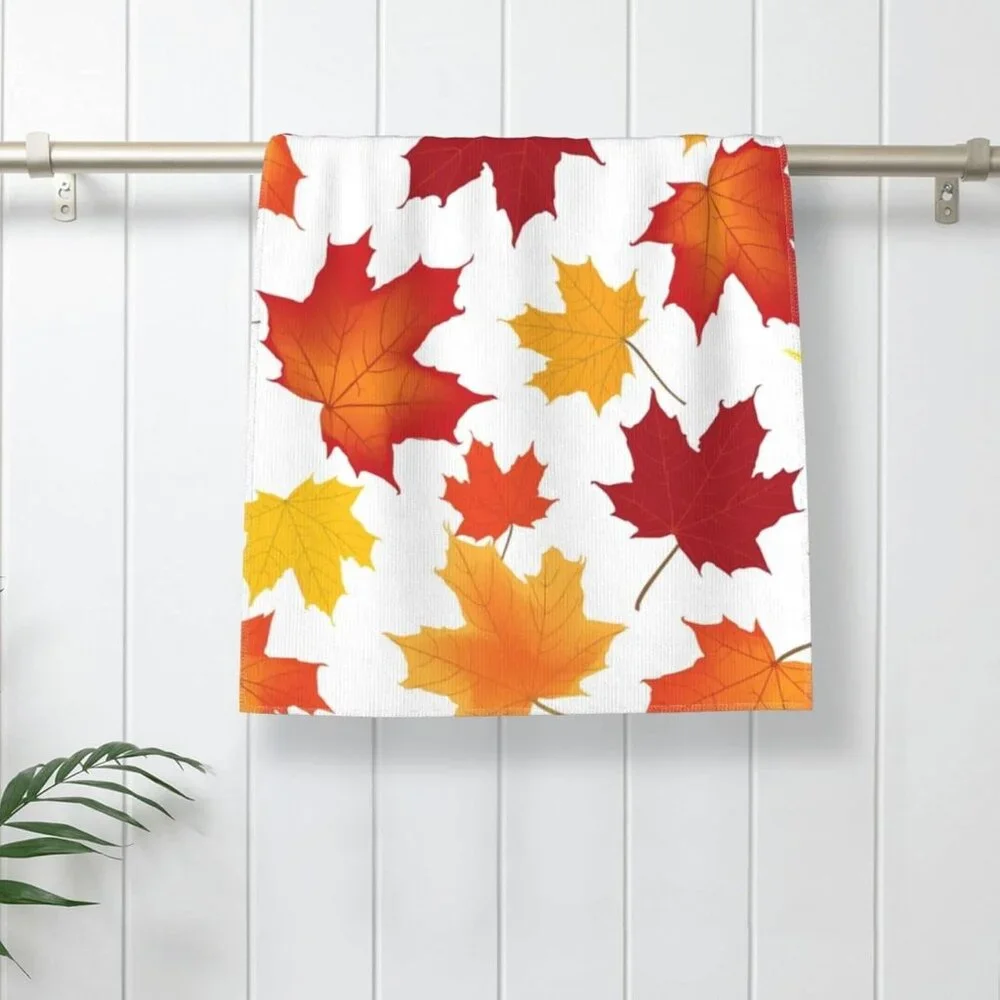 Unique Maple Leaves Hand Towel - Stylish Microfiber Fingertip Towel for Home